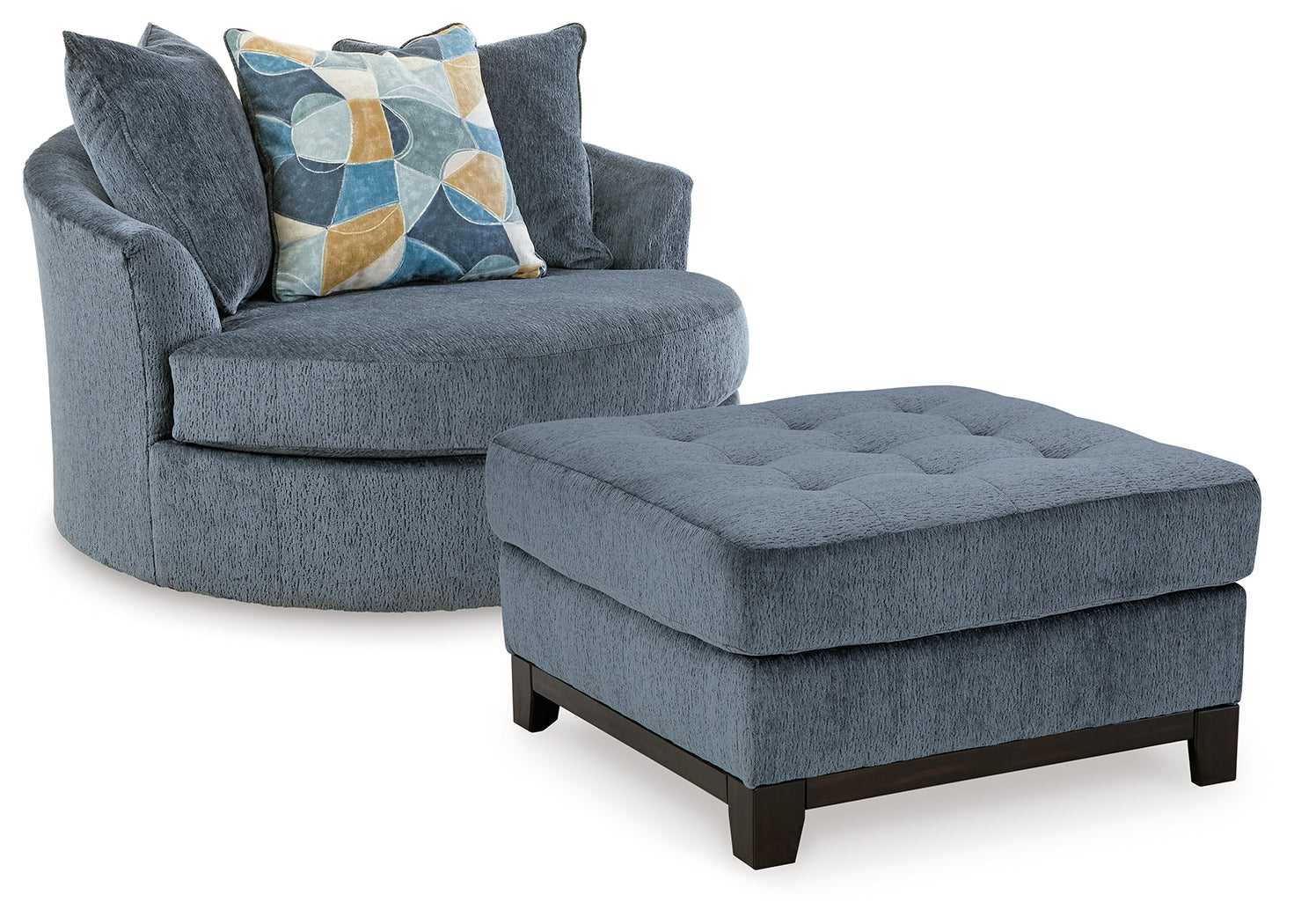 Best Deals Furniture - Ashley Furniture - Maxon Place Oversized Chair and Ottoman - Oversized Chair and Ottoman - 33003U1