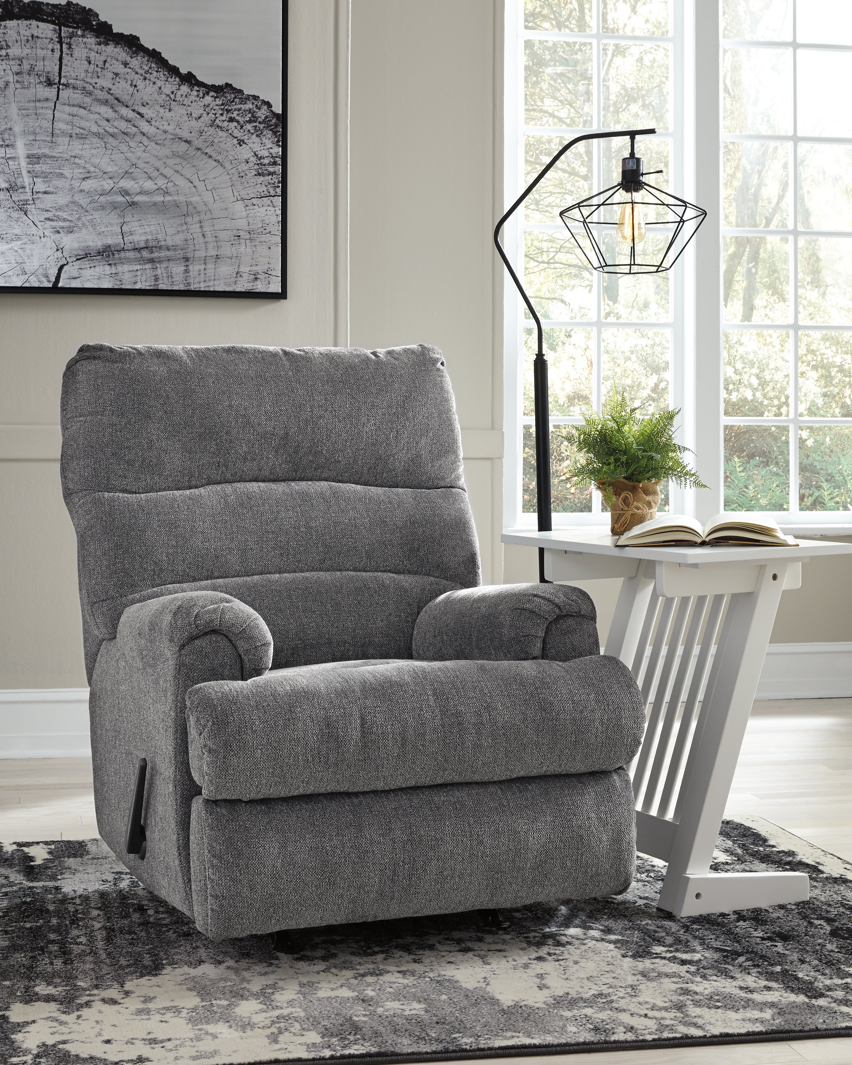 Best Deals Furniture - Ashley Furniture - Man Fort Recliner - Rocker Recliner - 4660525