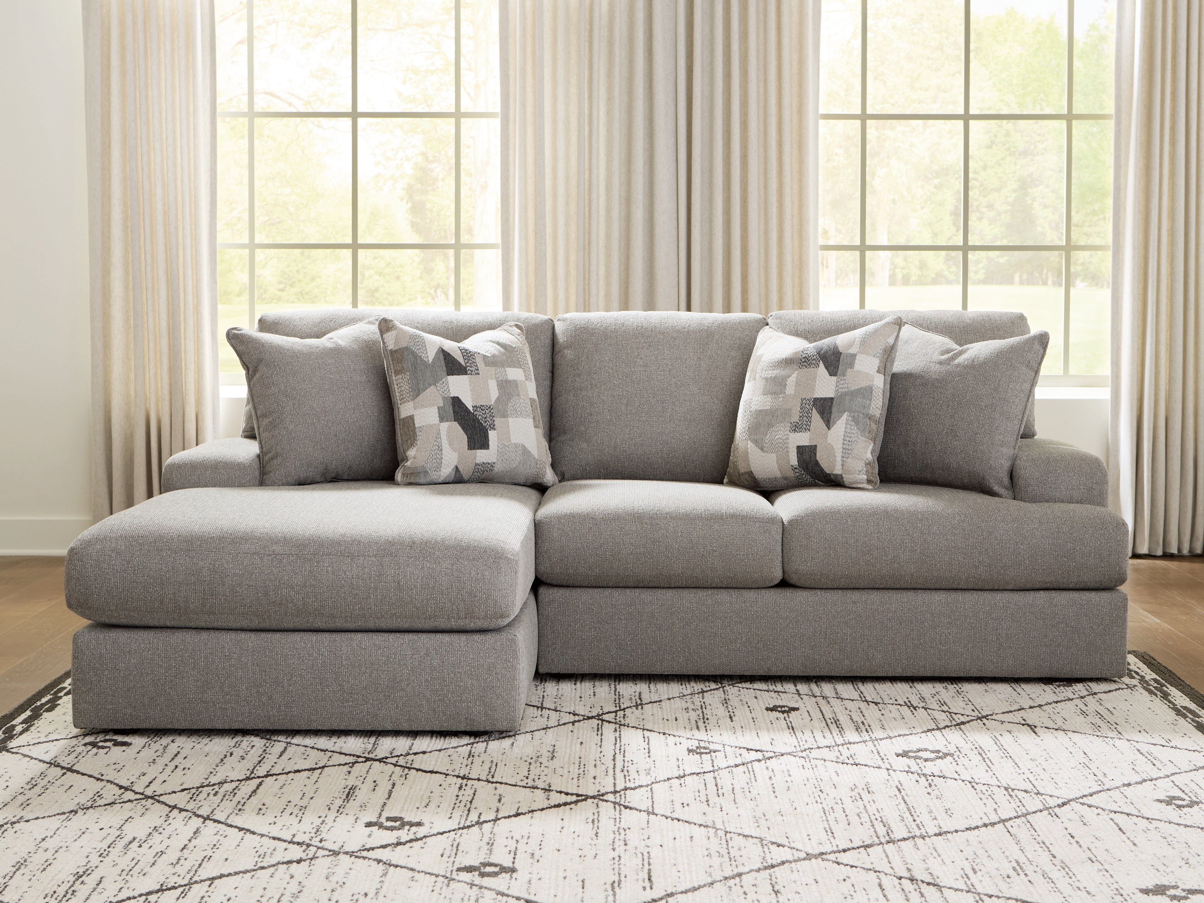 Best Deals Furniture - Ashley Furniture - Lindon 2-Piece Sectional with Chaise - 2-Piece Sectional with Chaise - 84704S1