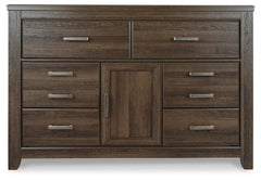 Juararo Dresser and Nightstand