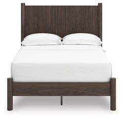 Pamytta Full Panel Platform Bed, Dresser and Mirror