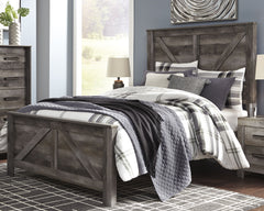 Best Deals Furniture - Ashley Furniture - Wynnlow Queen Crossbuck Panel Bed - Queen Crossbuck Panel Bed - B440B9