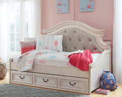 Best Deals Furniture - Ashley Furniture - Realyn Twin Daybed with 1 Large Storage Drawer - Twin Day Bed with 1 Large Storage Drawer - B743B15