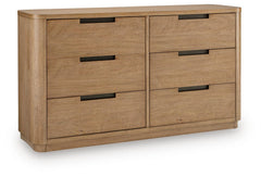 Pamaria Dresser