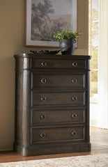 Wickenger Chest of Drawers