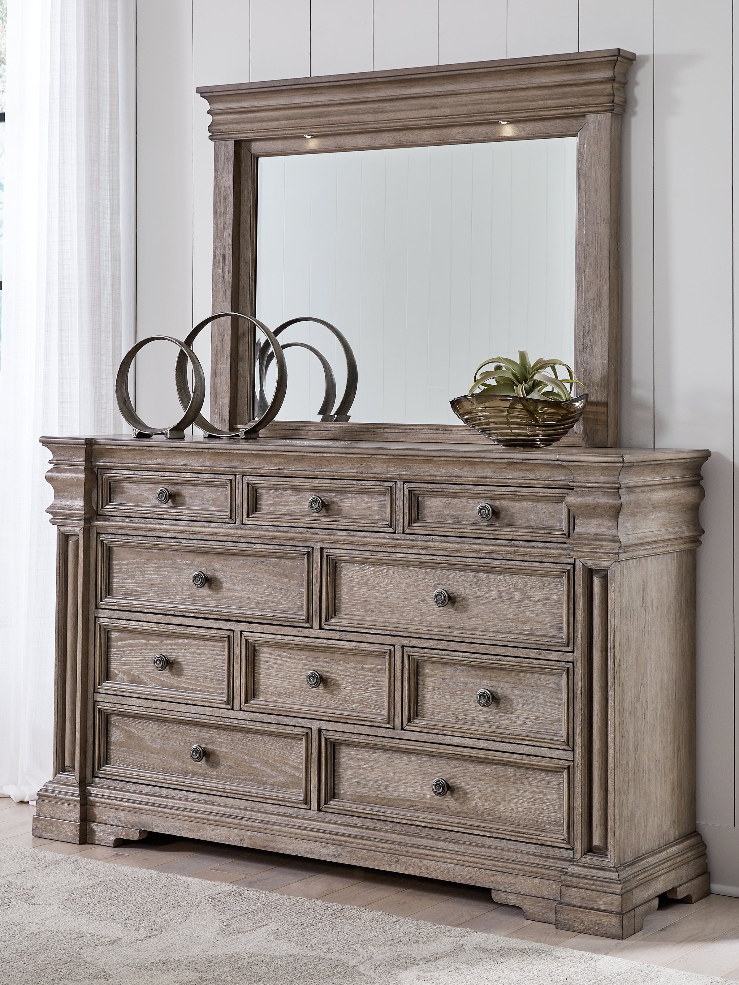 Best Deals Furniture - Ashley Furniture - Blairhurst Dresser and Mirror - Dresser and Mirror - B916B1