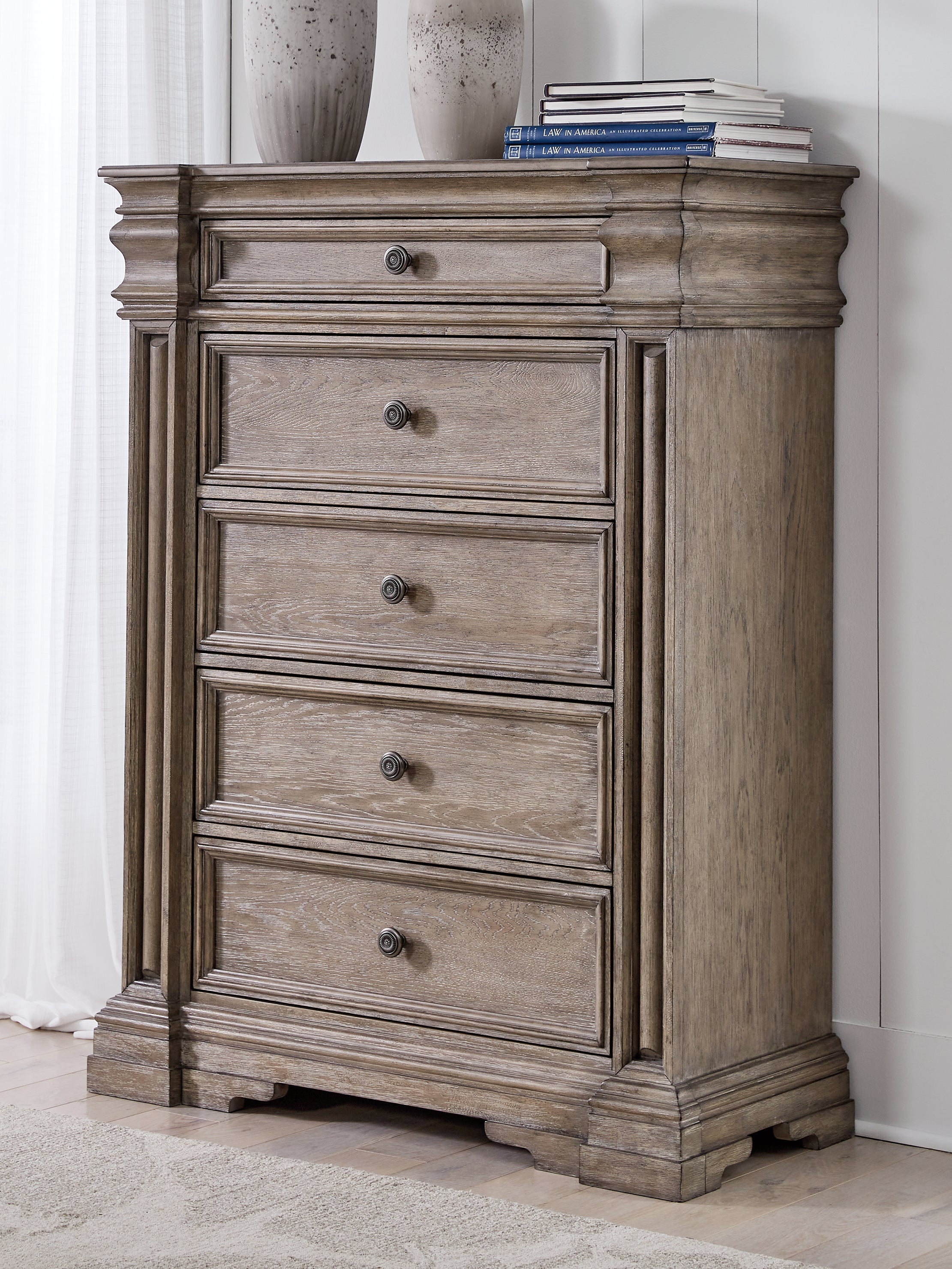 Best Deals Furniture - Ashley Furniture - Blairhurst Chest of Drawers - Five Drawer Chest - B916-46