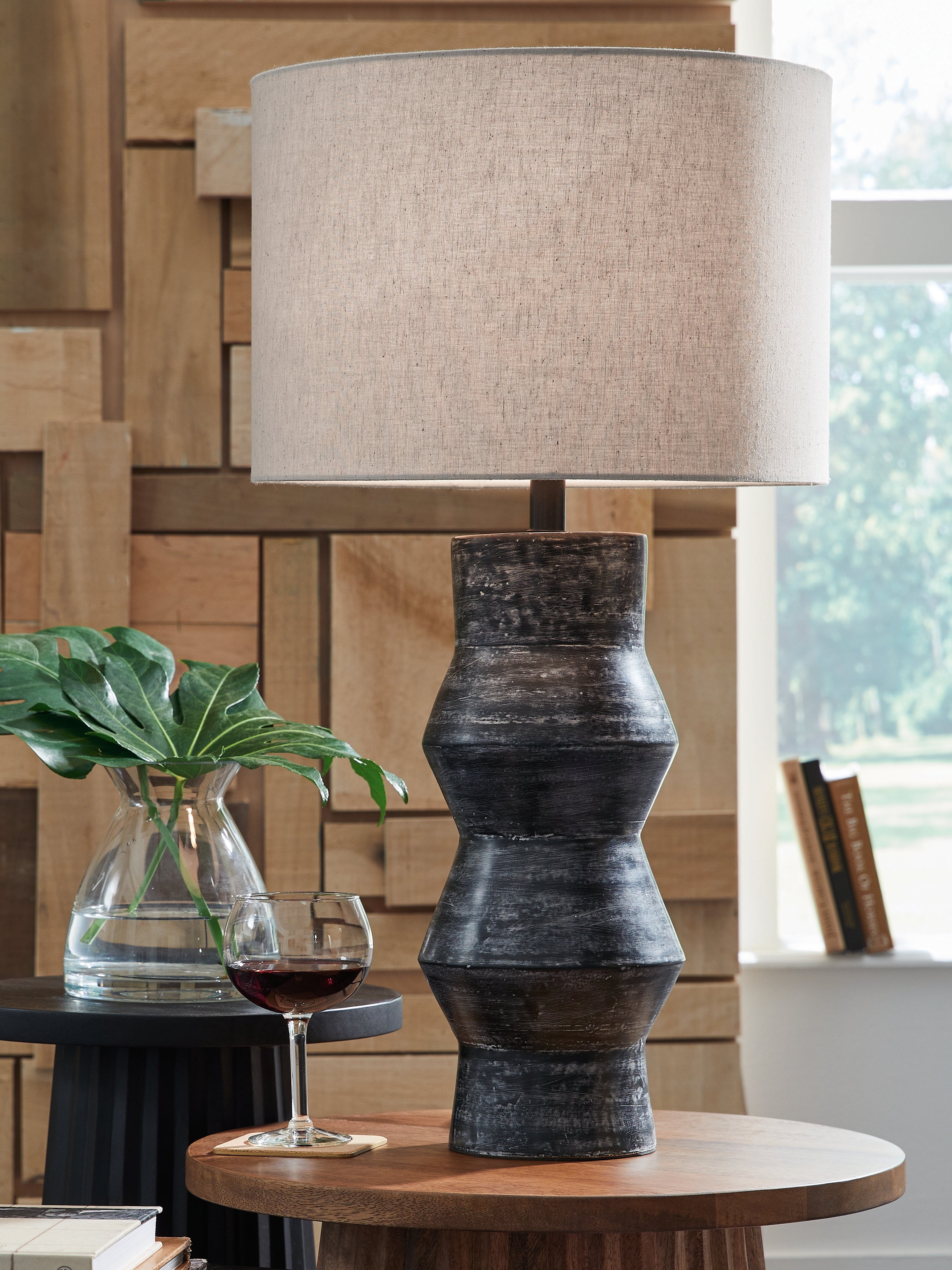 Best Deals Furniture - Ashley Furniture - Kerbert Table Lamp - Terracotta Table Lamp (1/CN) - L100824