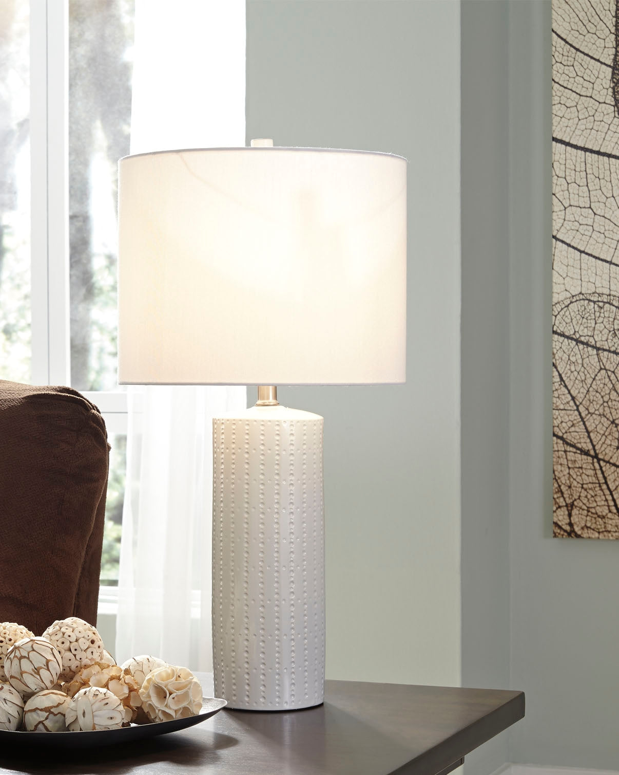 Best Deals Furniture - Ashley Furniture - Steuben Table Lamp (Set of 2) - Ceramic Table Lamp (Set of 2) - L177904