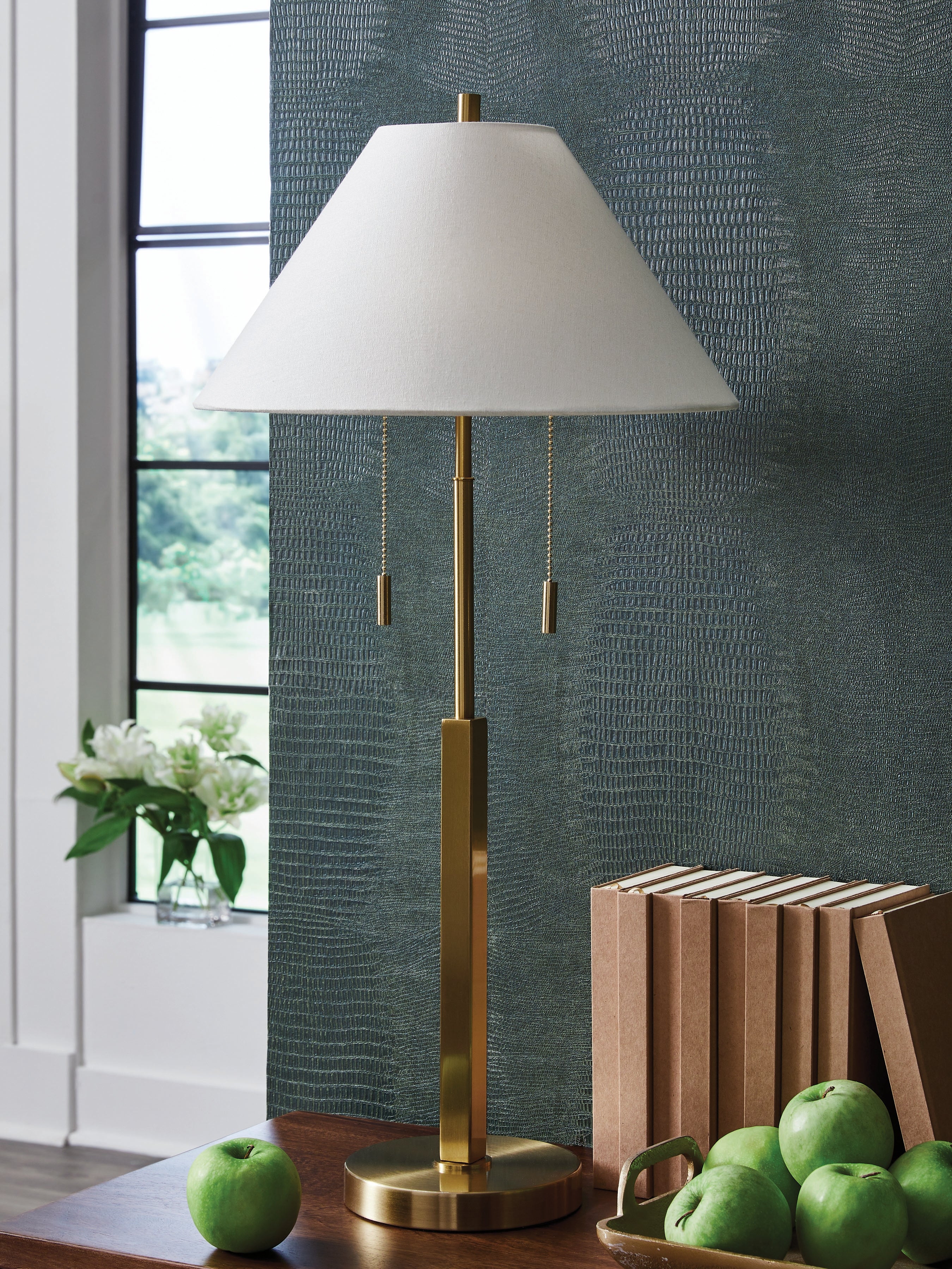Best Deals Furniture - Ashley Furniture - Haigwood Table Lamp - Metal Table Lamp (1/CN) - L208474