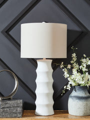 Best Deals Furniture - Ashley Furniture - Veraleigh Table Lamp - Poly Table Lamp (1/CN) - L235854