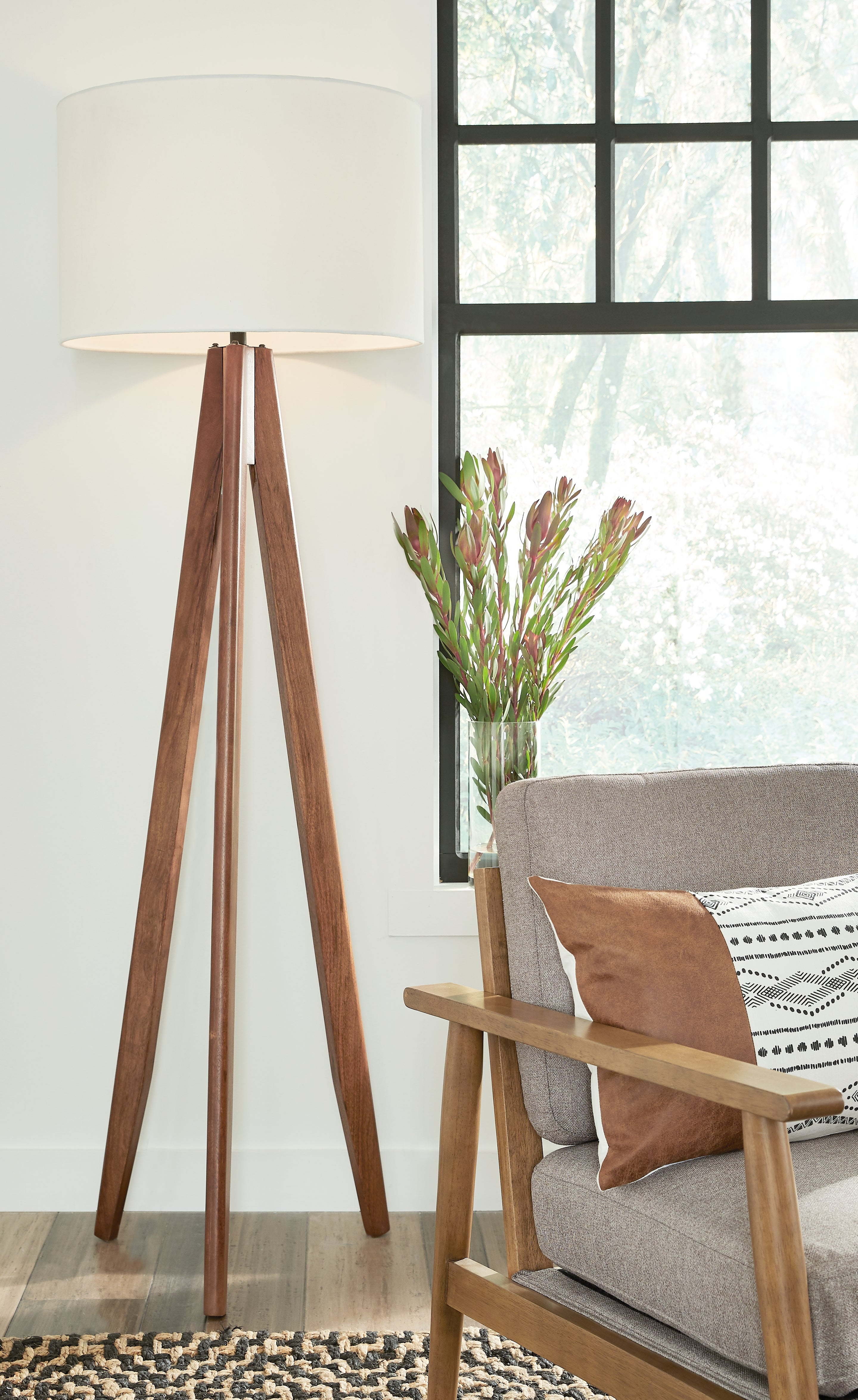 Best Deals Furniture - Ashley Furniture - Dallson Floor Lamp - Wood Floor Lamp (1/CN) - L329011
