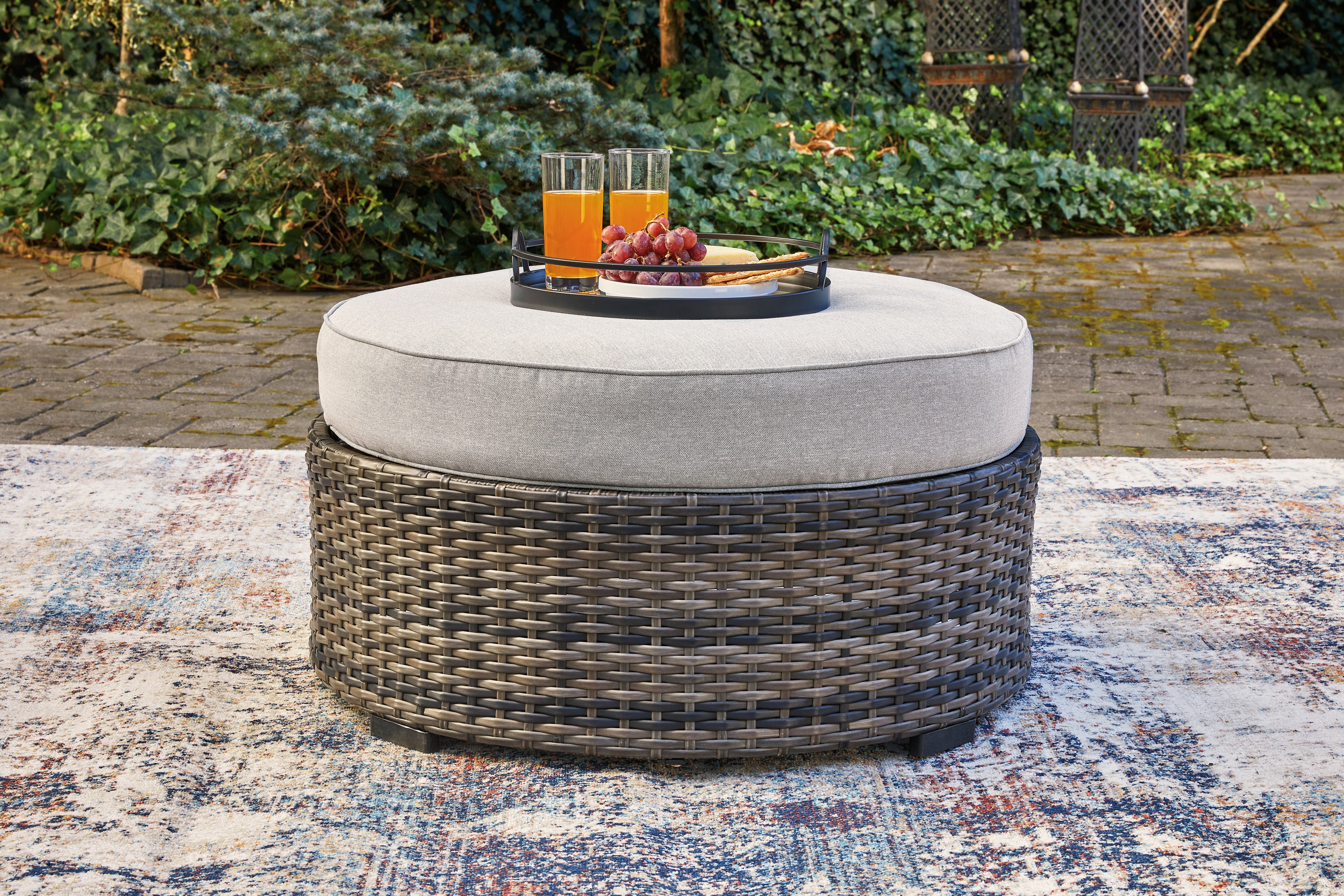 Best Deals Furniture - Ashley Furniture - Harbor Court Ottoman with Cushion - Ottoman with Cushion - P459-814