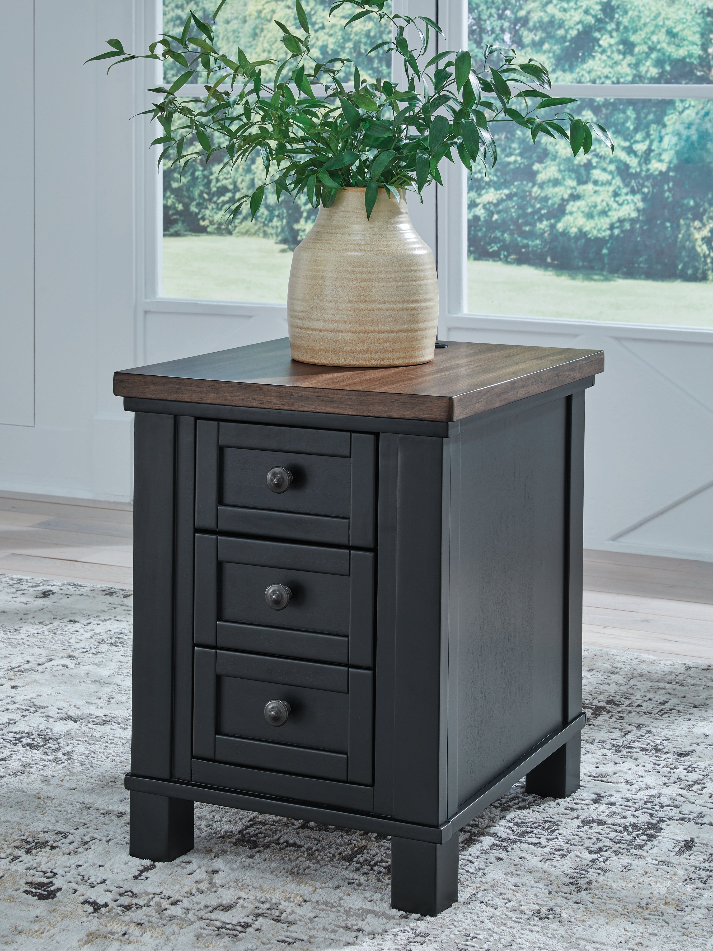 Best Deals Furniture - Ashley Furniture - Wildenauer Chairside End Table - Chair Side End Table - T664-7