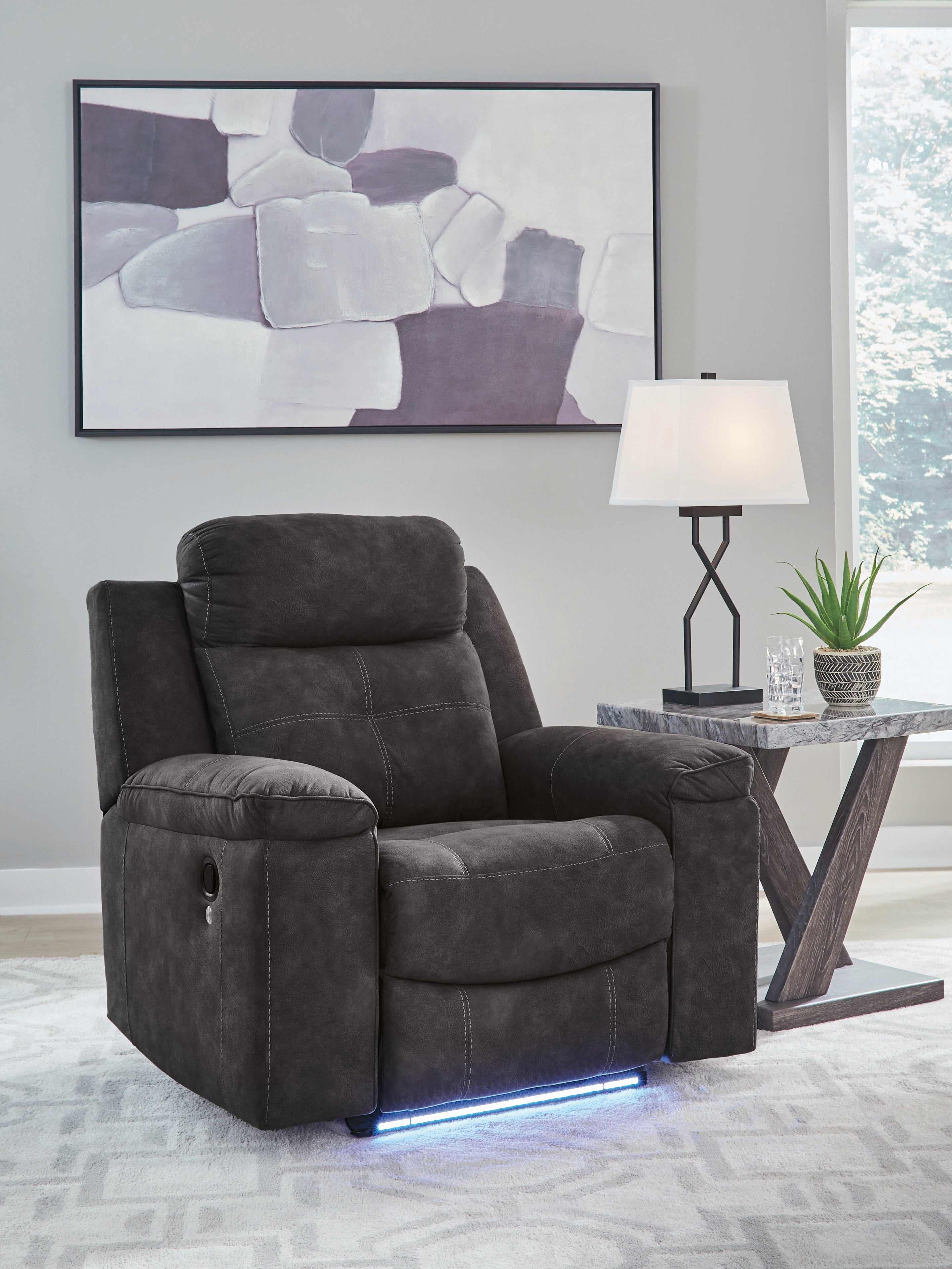 Brysonview Recliner