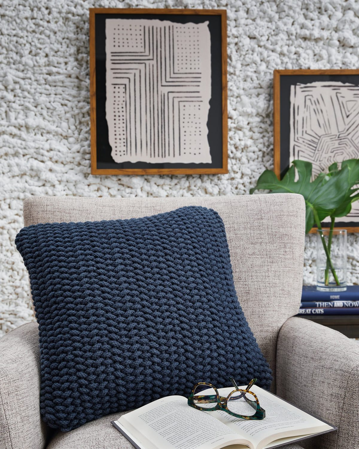 Best Deals Furniture - Ashley Furniture - Renemore Pillow (Set of 4) - Pillow (4/CS) / Blue - A1000473