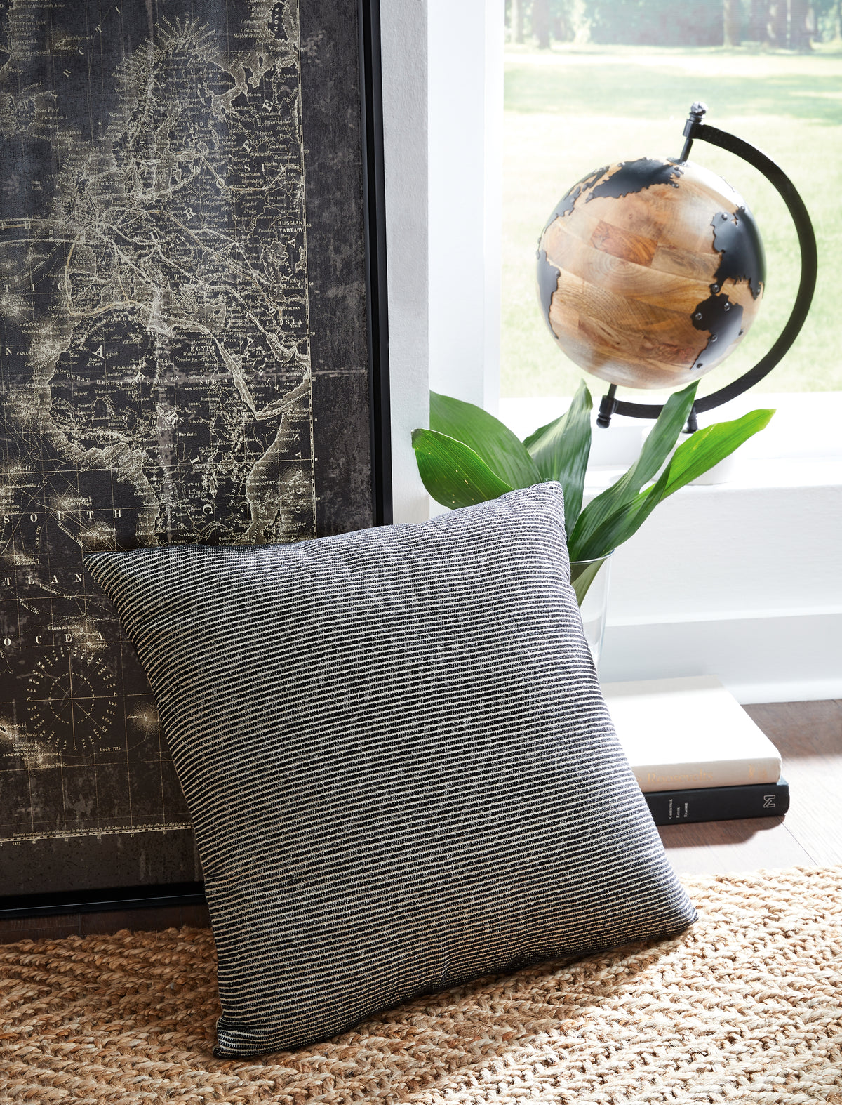 Best Deals Furniture - Ashley Furniture - Edelmont Pillow (Set of 4) - Pillow (4/CS) / Black/Linen - A1000962
