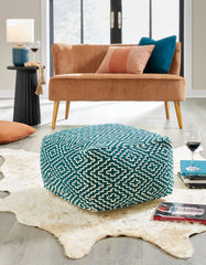 Best Deals Furniture - Ashley Furniture - Brynnsen Pouf - Pouf / Rust/Ivory - A1001056
