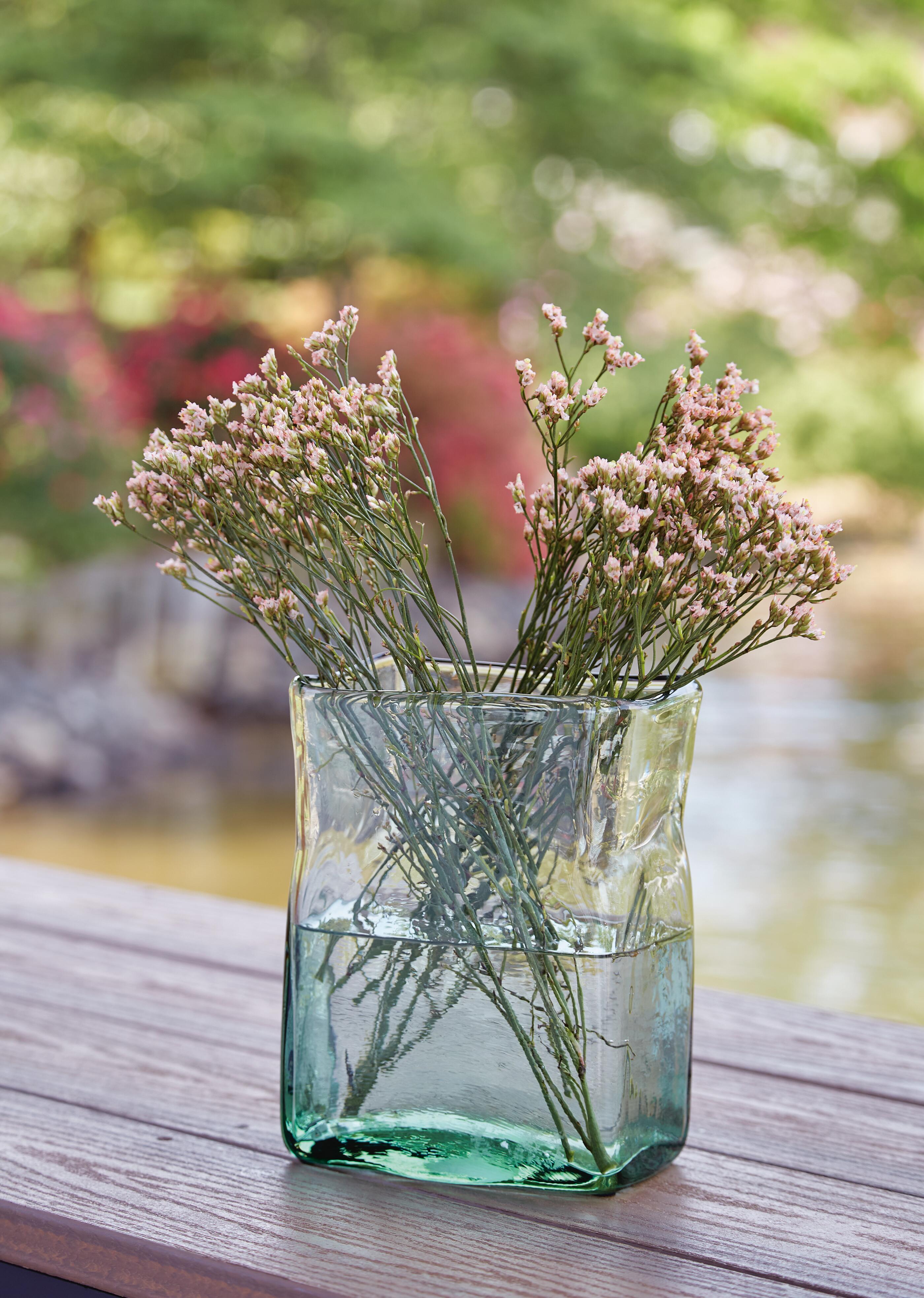 Best Deals Furniture - Ashley Furniture - Taylow Indoor/Outdoor Vase - I/O Vase - A2000536V