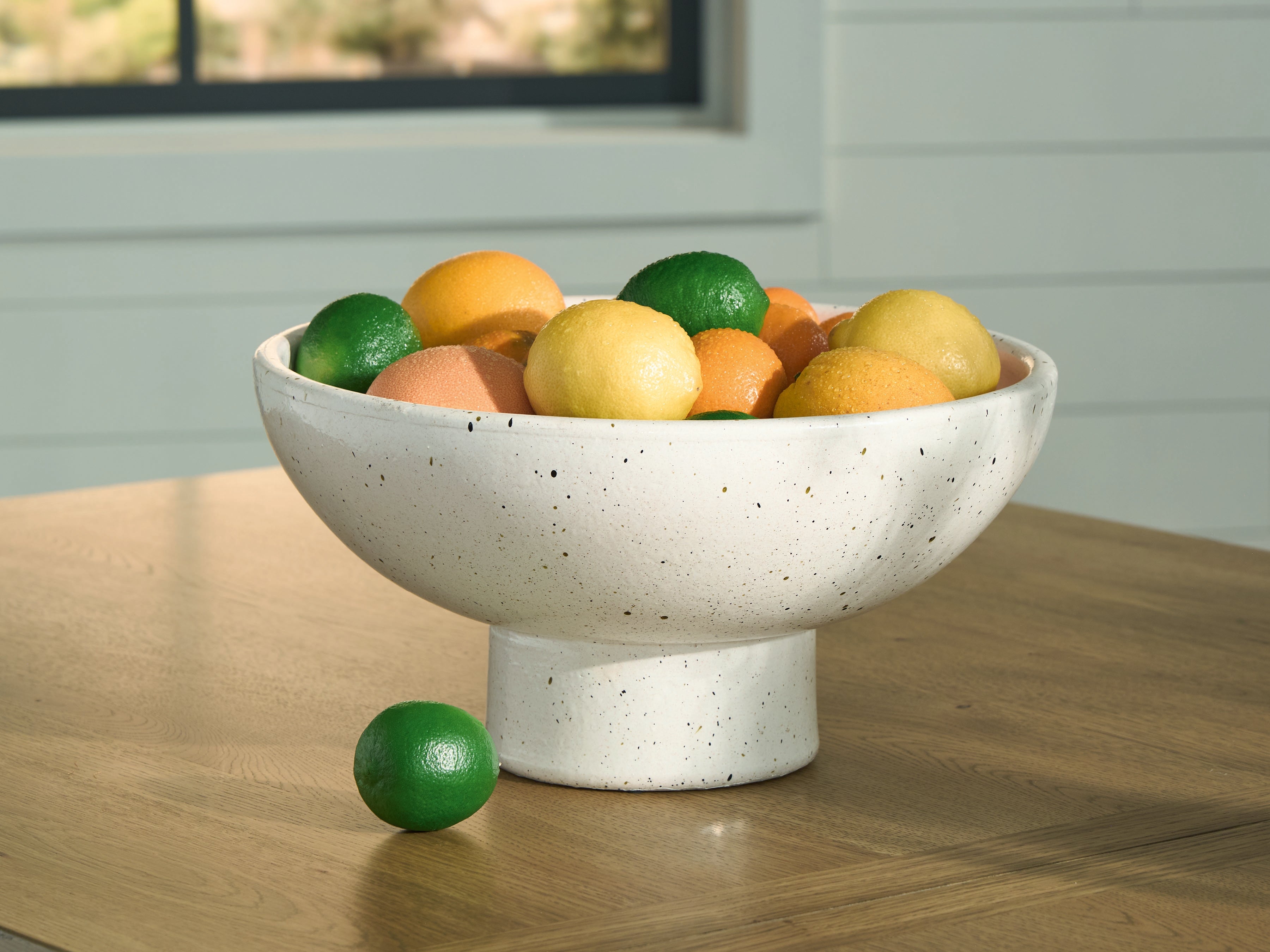 Best Deals Furniture - Ashley Furniture - Dallinworth Bowl - Bowl - A2000833