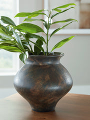 Best Deals Furniture - Ashley Furniture - Laddlow Vase - Vase - A2000912