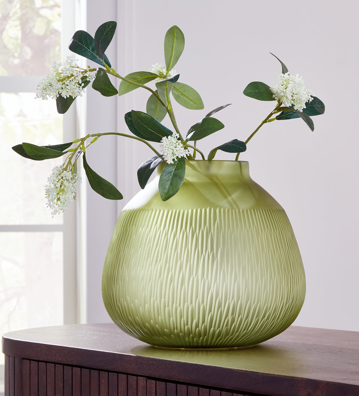 Best Deals Furniture - Ashley Furniture - Scottyard Vase - Vase - A2900007