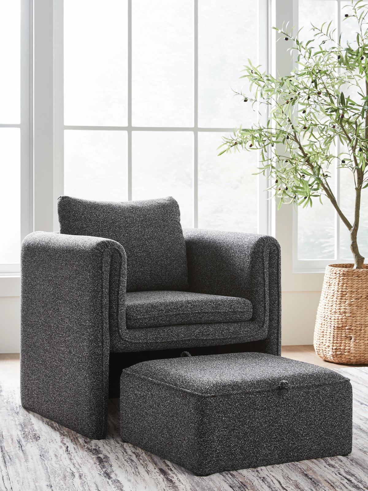 Best Deals Furniture - Ashley Furniture - Vreni Accent Chair - Accent Chair / Charcoal/Black - A3000754