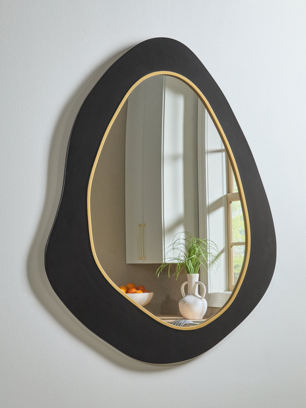 Best Deals Furniture - Ashley Furniture - Kierlock Mirror - Accent Mirror / Black/Gold Finish - A8010414