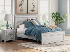 Best Deals Furniture - Ashley Furniture - Makidern Queen Panel Bed - Queen Panel Bed - PCB1171B2