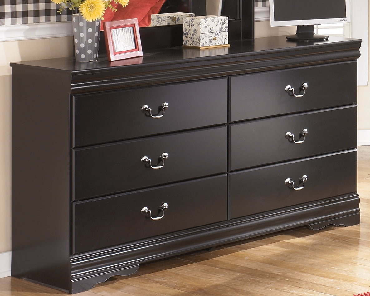 Best Deals Furniture - Ashley Furniture - Huey Vineyard Dresser - Six Drawer Dresser / Black - B128-31