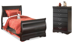 Best Deals Furniture - Ashley Furniture - Huey Vineyard Twin Sleigh Bed and Chest - Twin Sleigh Bed and Chest - B128B39