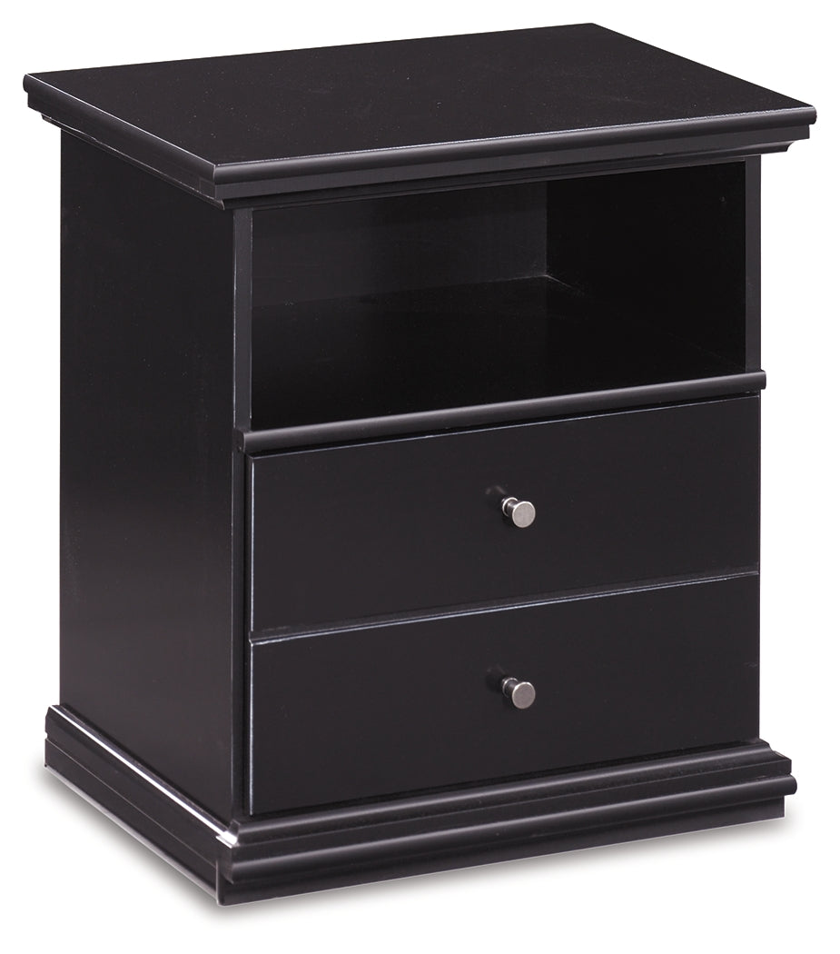 Maribel Queen Panel Bed with Dresser, Mirror and Nightstand