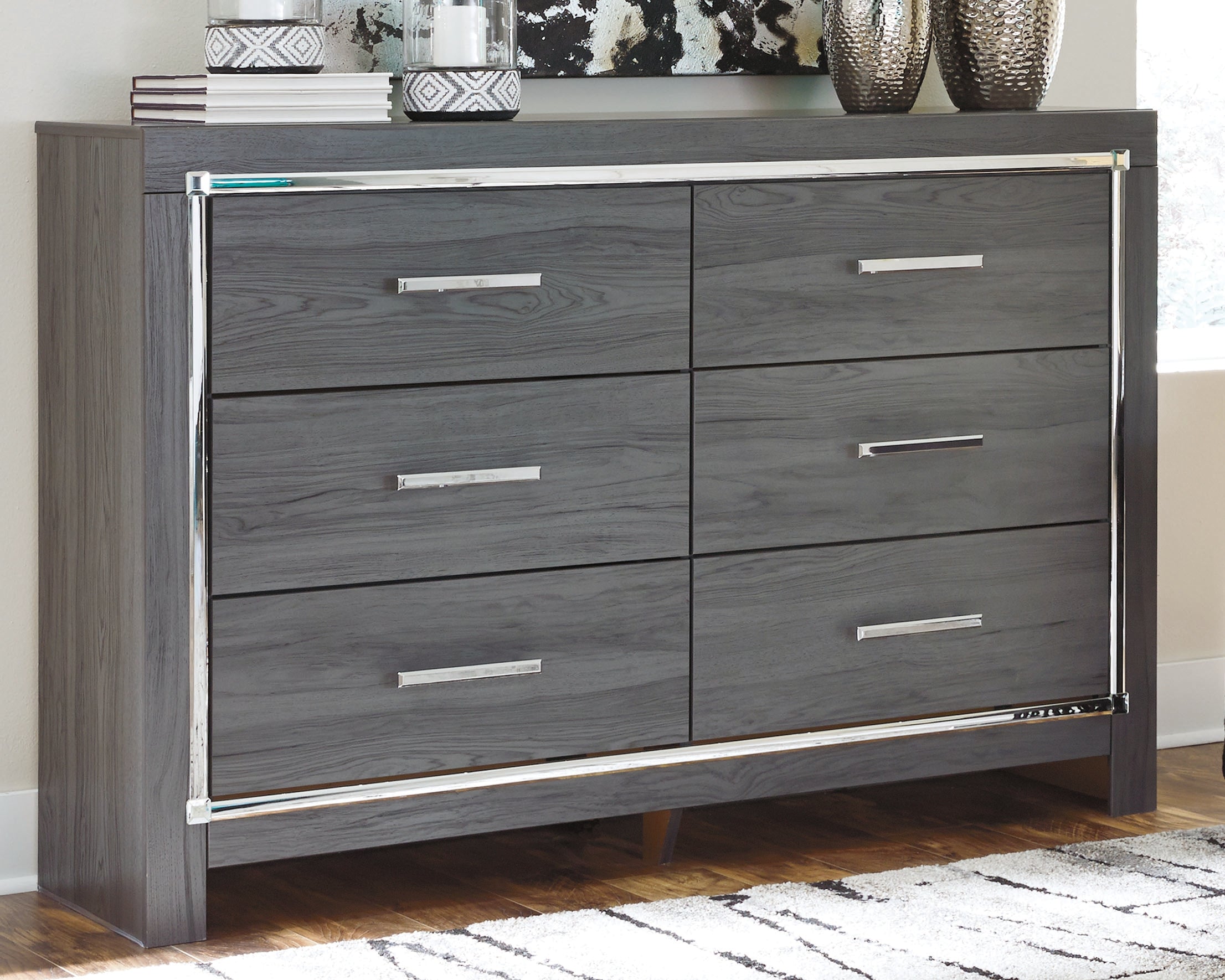 Lodanna Full Panel Bed