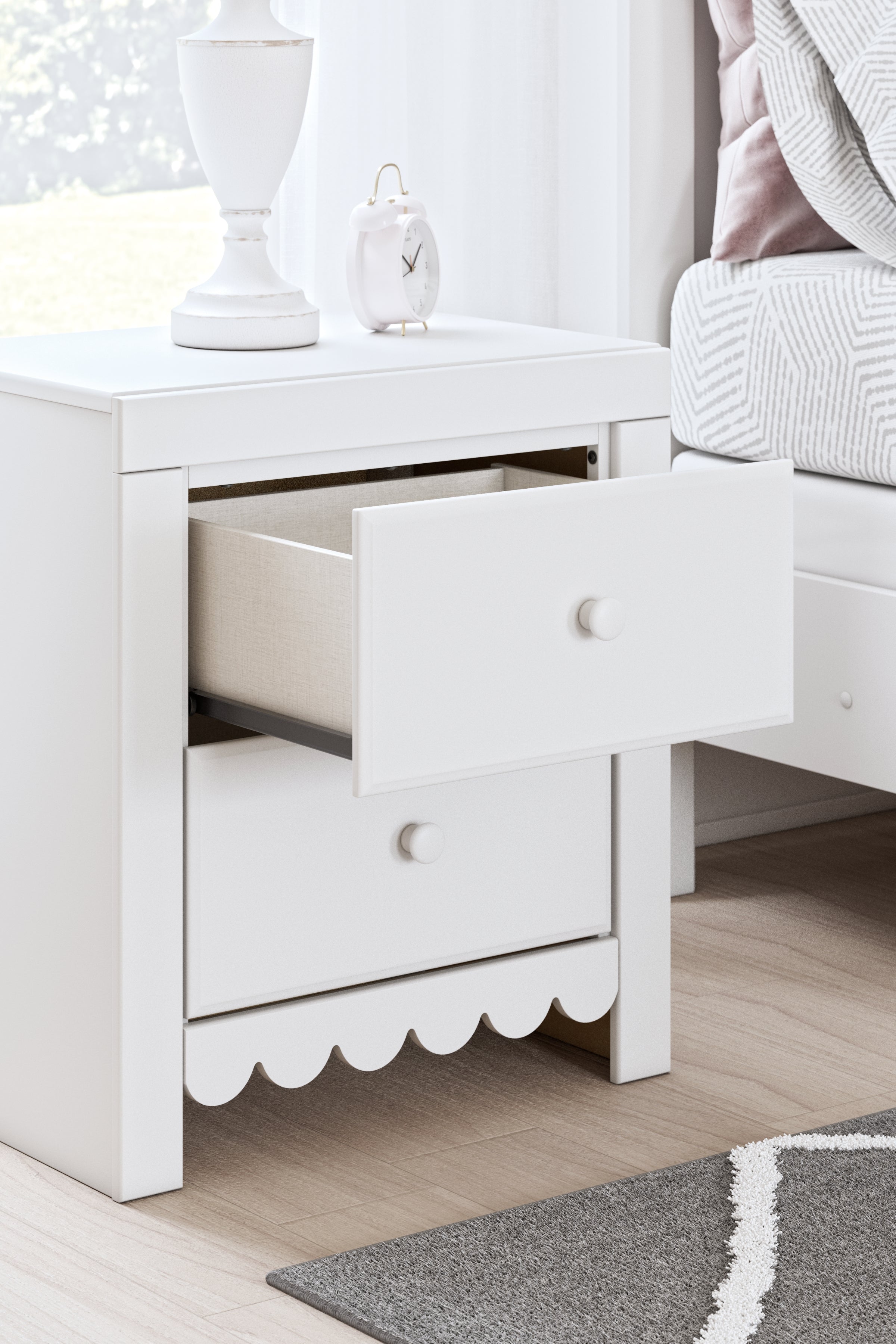 Mollviney Full Panel Storage Bed