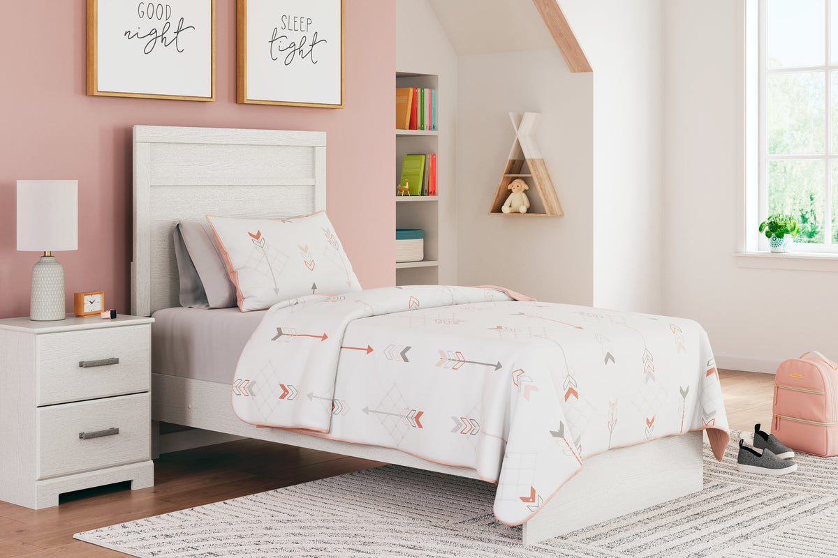 Best Deals Furniture - Ashley Furniture - Stelsie Twin Panel Bed - Twin Panel Bed / White - B2588B12