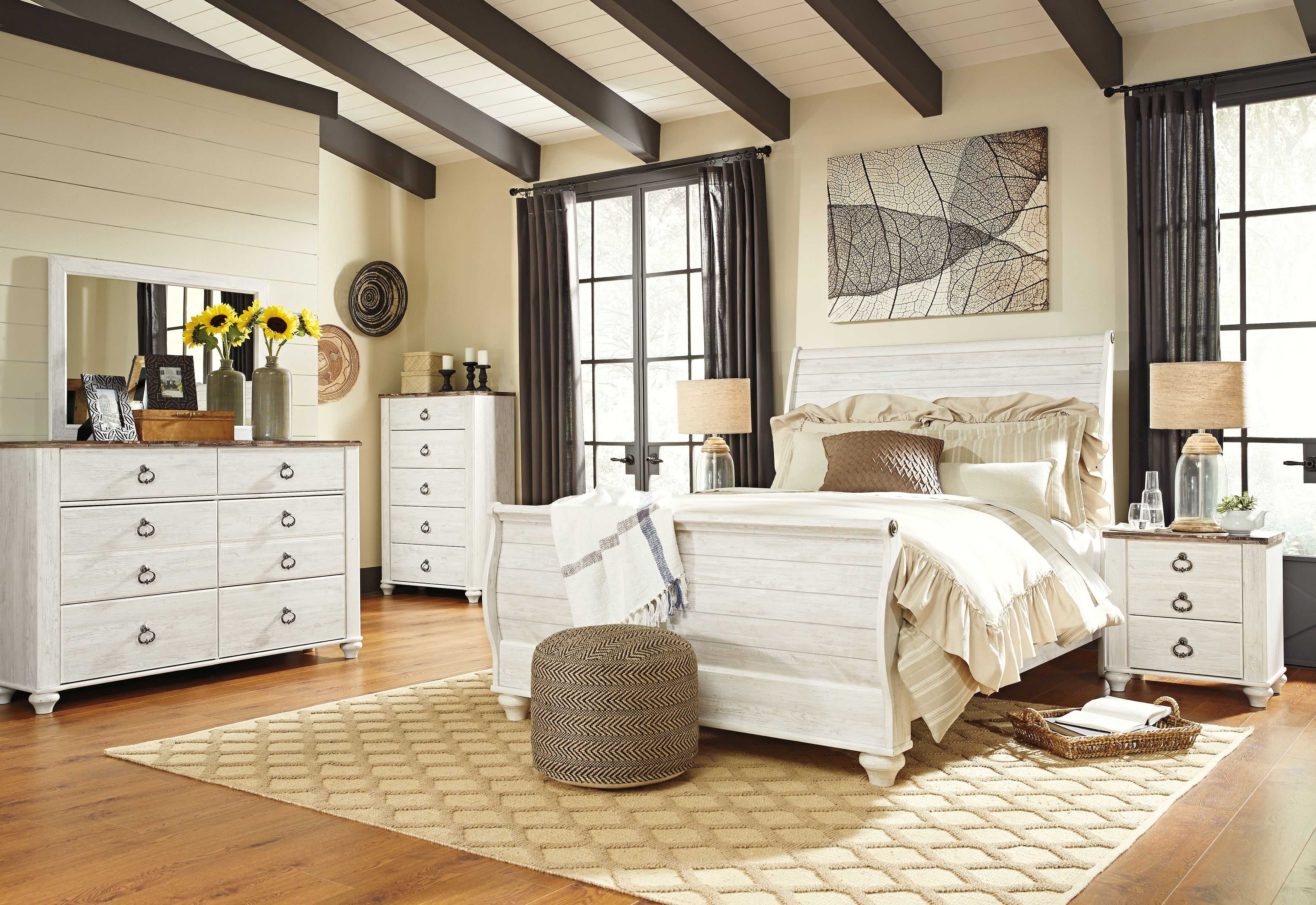 Best Deals Furniture - Ashley Furniture - Willowton Queen Sleigh Bed, Dresser, Mirror, Chest and Nightstand - Queen Sleigh Bed, Dresser, Mirror, Chest and Nightstand - B267B57