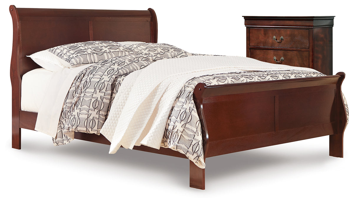 Best Deals Furniture - Ashley Furniture - Alisdair Queen Sleigh Bed and Chest - Queen Sleigh Bed and Chest - B376B32
