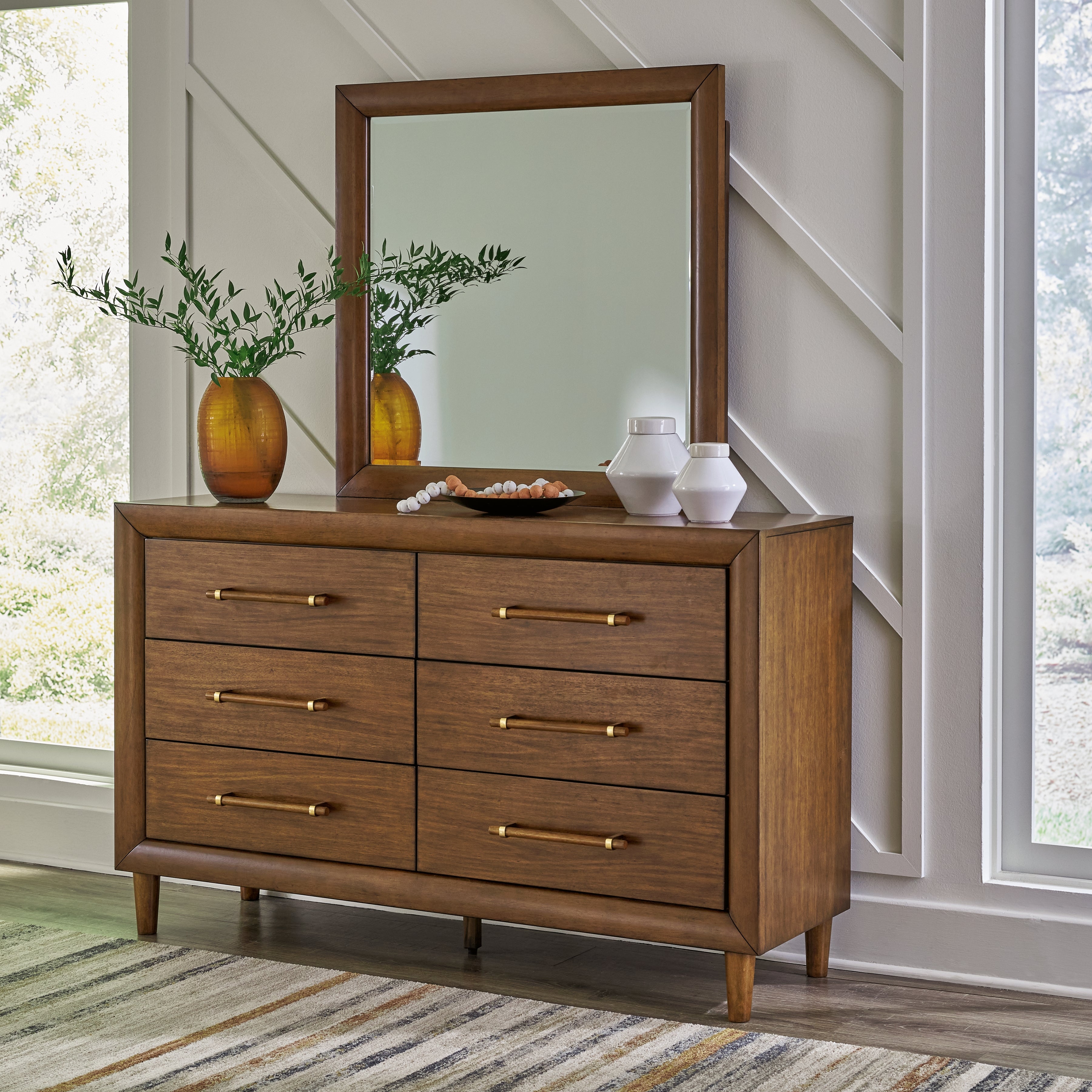 Lyncott California King Upholstered Bed