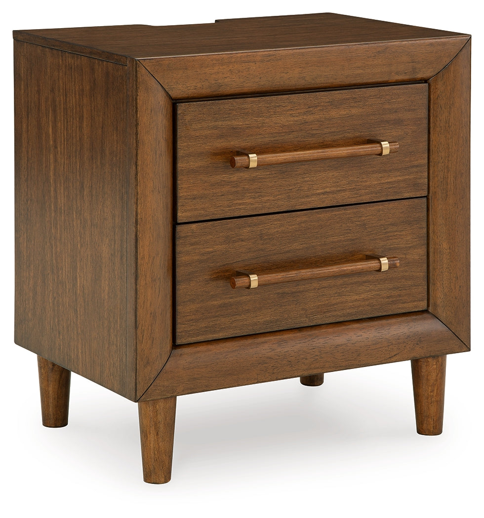 Lyncott King Upholstered Bed