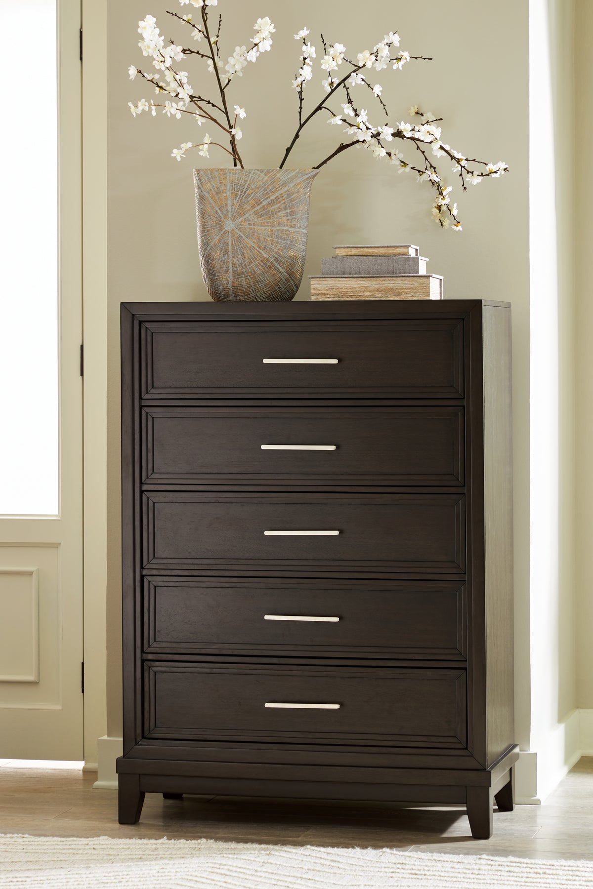 Best Deals Furniture - Ashley Furniture - Neymorton Chest of Drawers - Five Drawer Chest / Dark Grayish Brown - B618-46