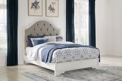 Best Deals Furniture - Ashley Furniture - Blendon Queen Upholstered Panel Bed - Queen Upholstered Panel Bed / Rustic Brown - B747B2