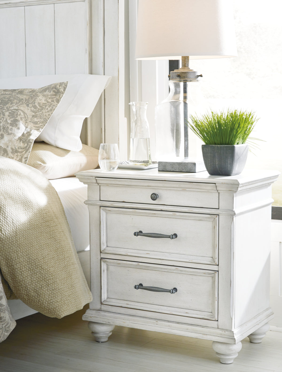 Best Deals Furniture - Ashley Furniture - Kanwyn Nightstand - Three Drawer Night Stand / Whitewash - B777-93