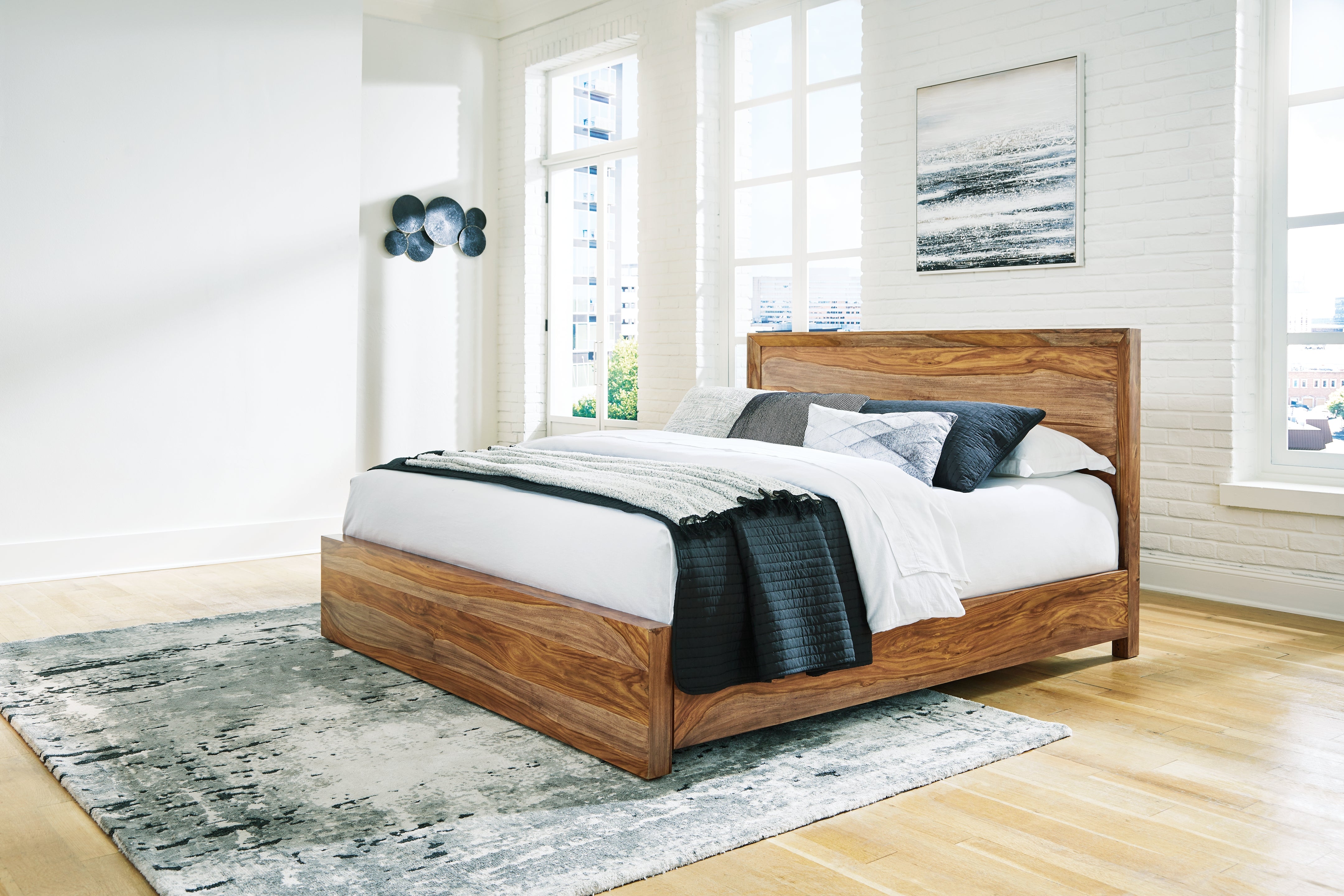 Best Deals Furniture - Ashley Furniture - Dressonni Bedroom - Queen Panel Bed / Brown - B790B2
