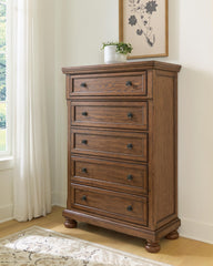 Zackaryn Chest of Drawers