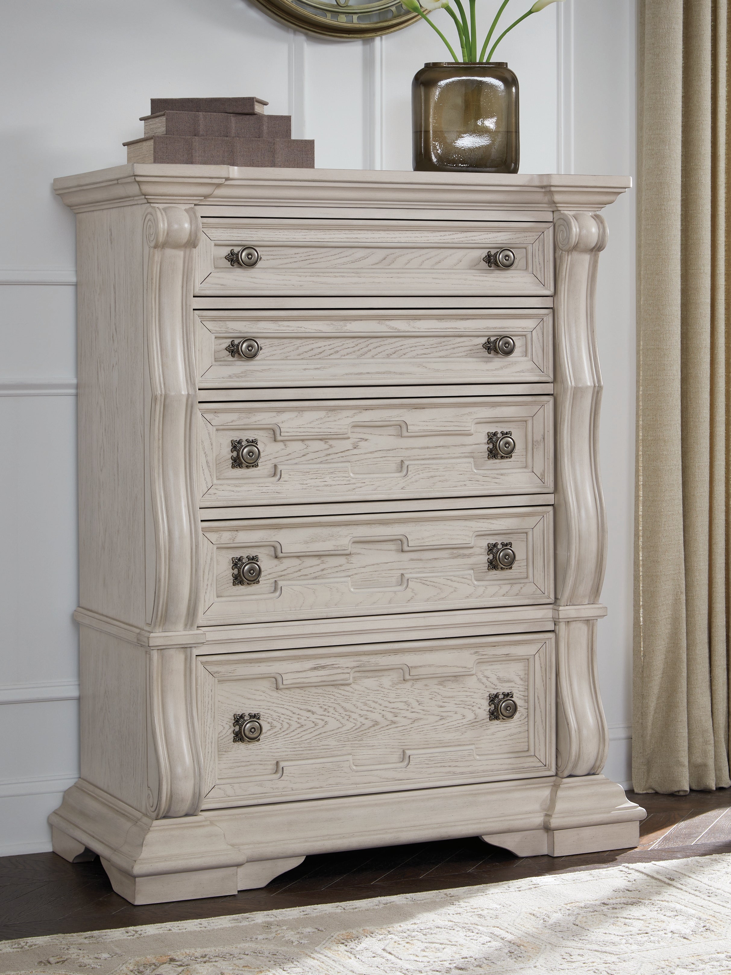 Best Deals Furniture - Ashley Furniture - Bruchandi Chest of Drawers - Five Drawer Chest / Antique White - PCB948-46