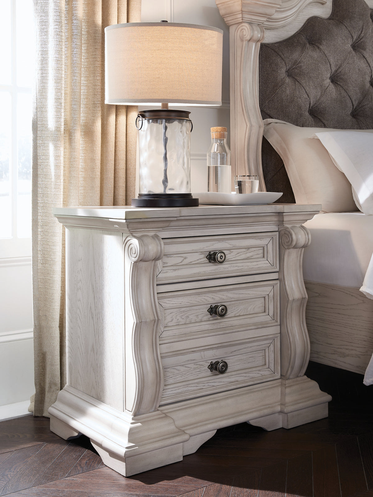 Best Deals Furniture - Ashley Furniture - Bruchandi Nightstand - Three Drawer Night Stand / Antique White - PCB948-93