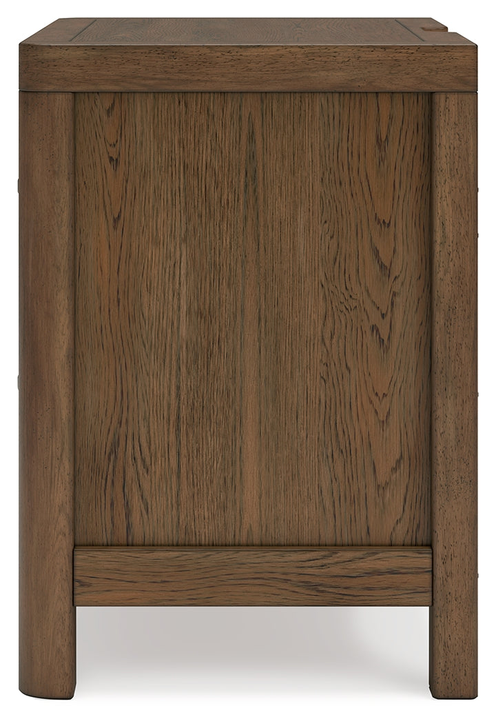 Cabalynn King Upholstered Bed