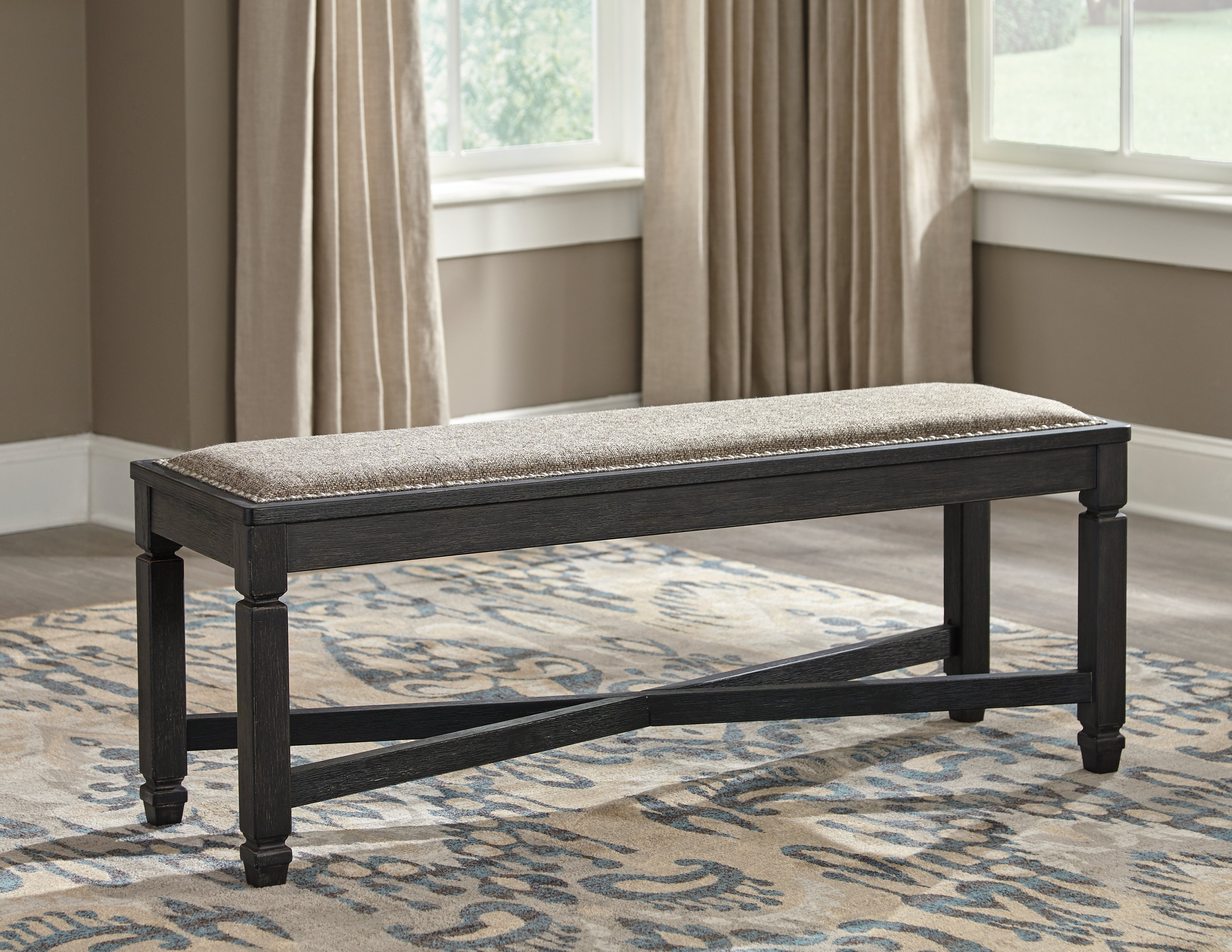 Tyler Creek Dining Table