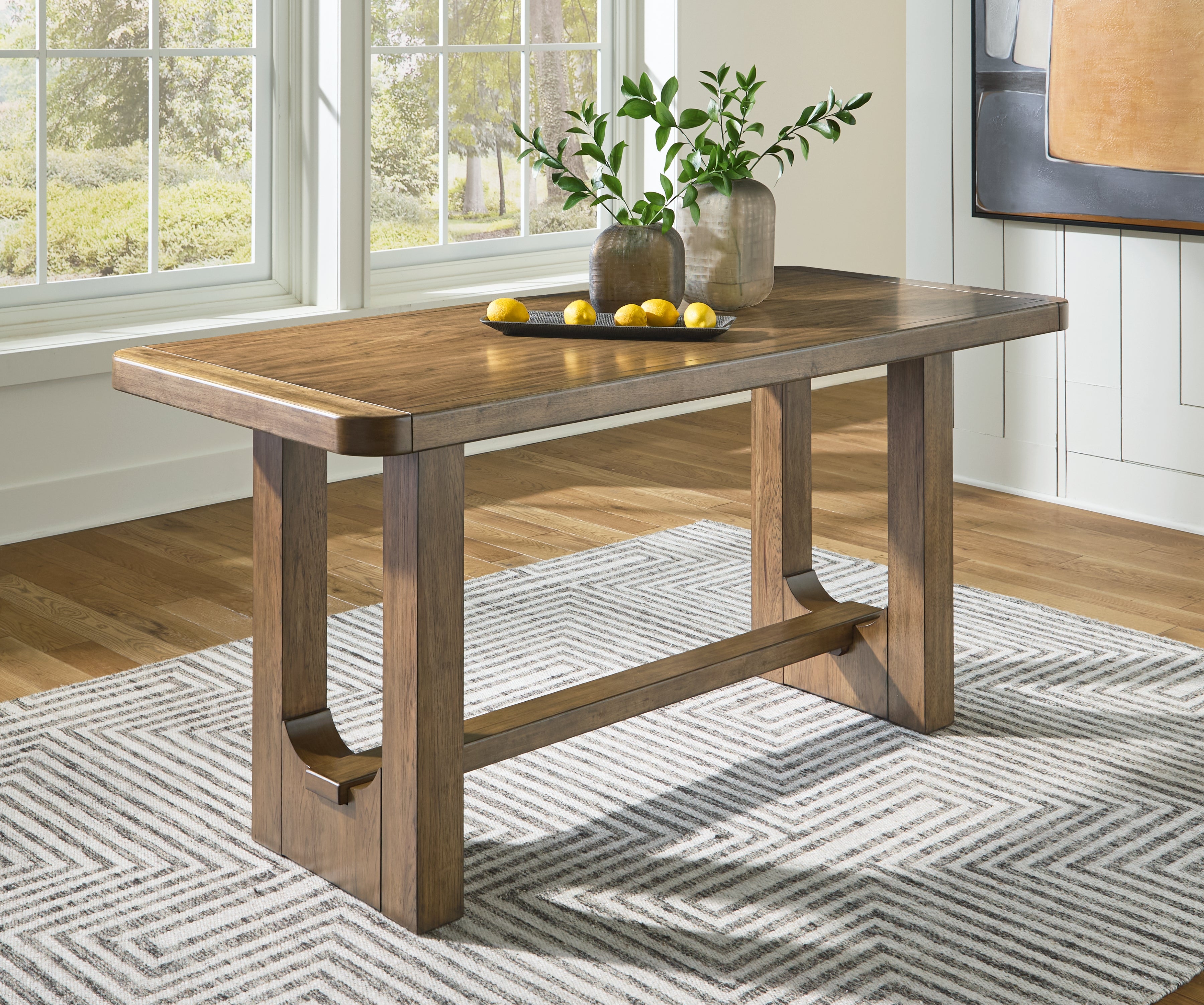 Cabalynn Counter Height Dining Table and 4 Barstools