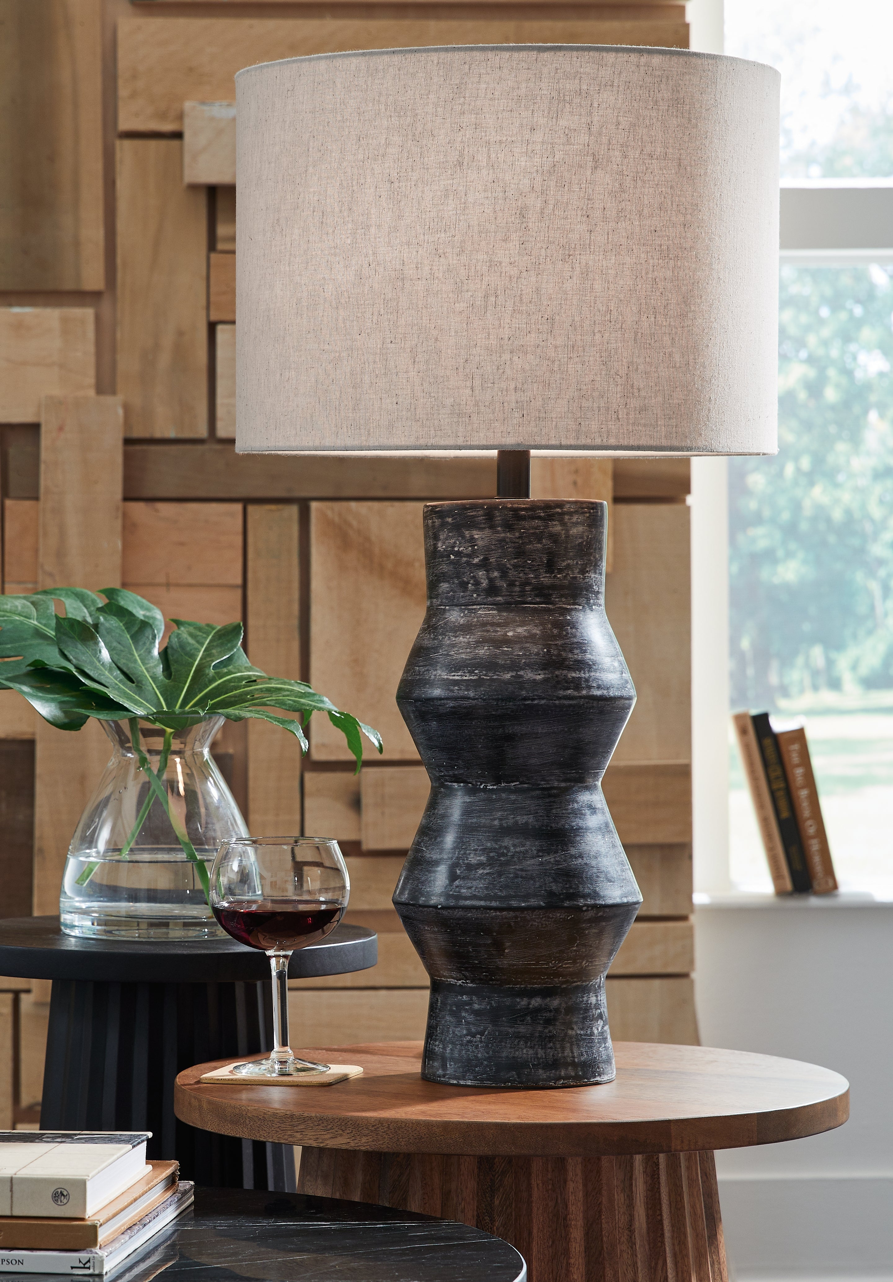 Best Deals Furniture - Ashley Furniture - Kerbert 2-Piece Lamp Set - 2-Piece Lamp Set - L100824X2